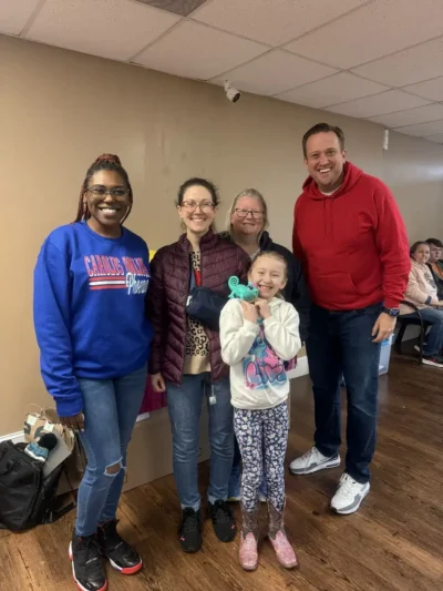 teachers, kids and people smiling